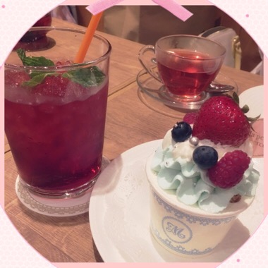 ボルドーベリーティー with いちごのプリンセスショートケーキ in ラ・プティ・メルスリー