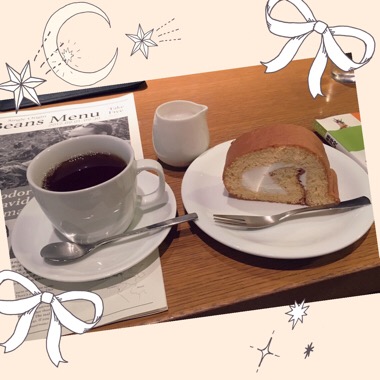 蜂蜜ロールケーキ with アッサムミルクティー in 丸山珈琲 中軽井沢丸