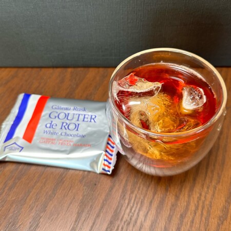 グーテ・デ・ロワ ホワイトチョコレートとエディアールフォーレッドフルーツ