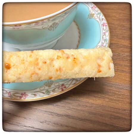 銀座ウエスト　チーズバトン