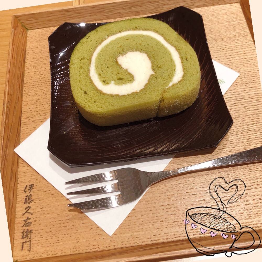 京都 宇治 伊藤久右衛門　抹茶ロール