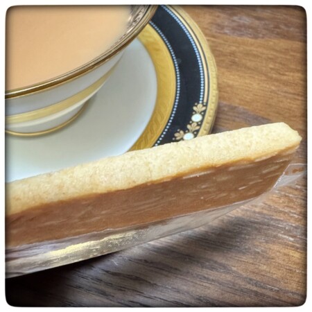 銀座ウエストのサブレスト