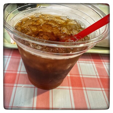 リトルセーマンのクレープとアイスティー