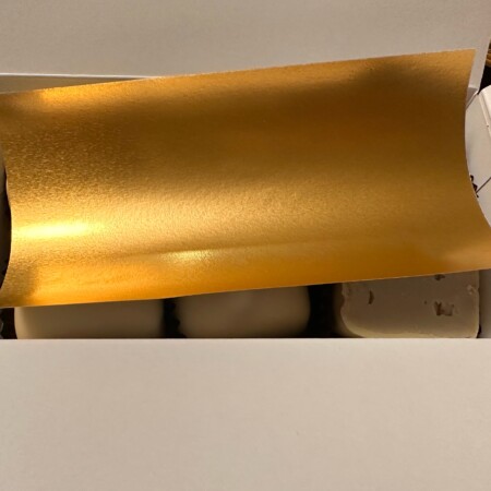 レオニダスのマノンの箱の中