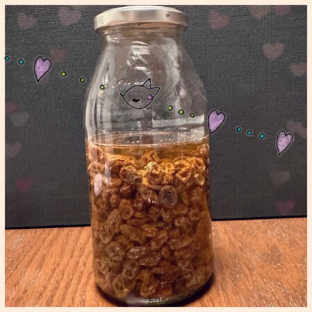 レーズン酵母入れたて