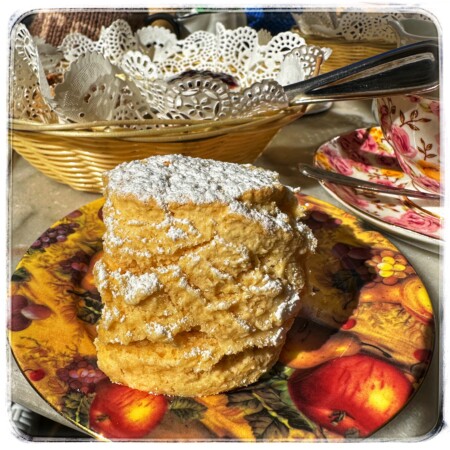 ティーコジーのスコーン